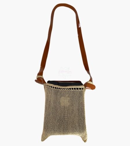 Bolsa artesanal de ixtle de maguey (agave), tejida a mano